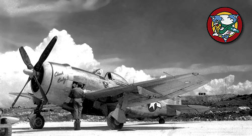 P-47N pousado na base de Le-shima, Jap&atilde;o, 1945